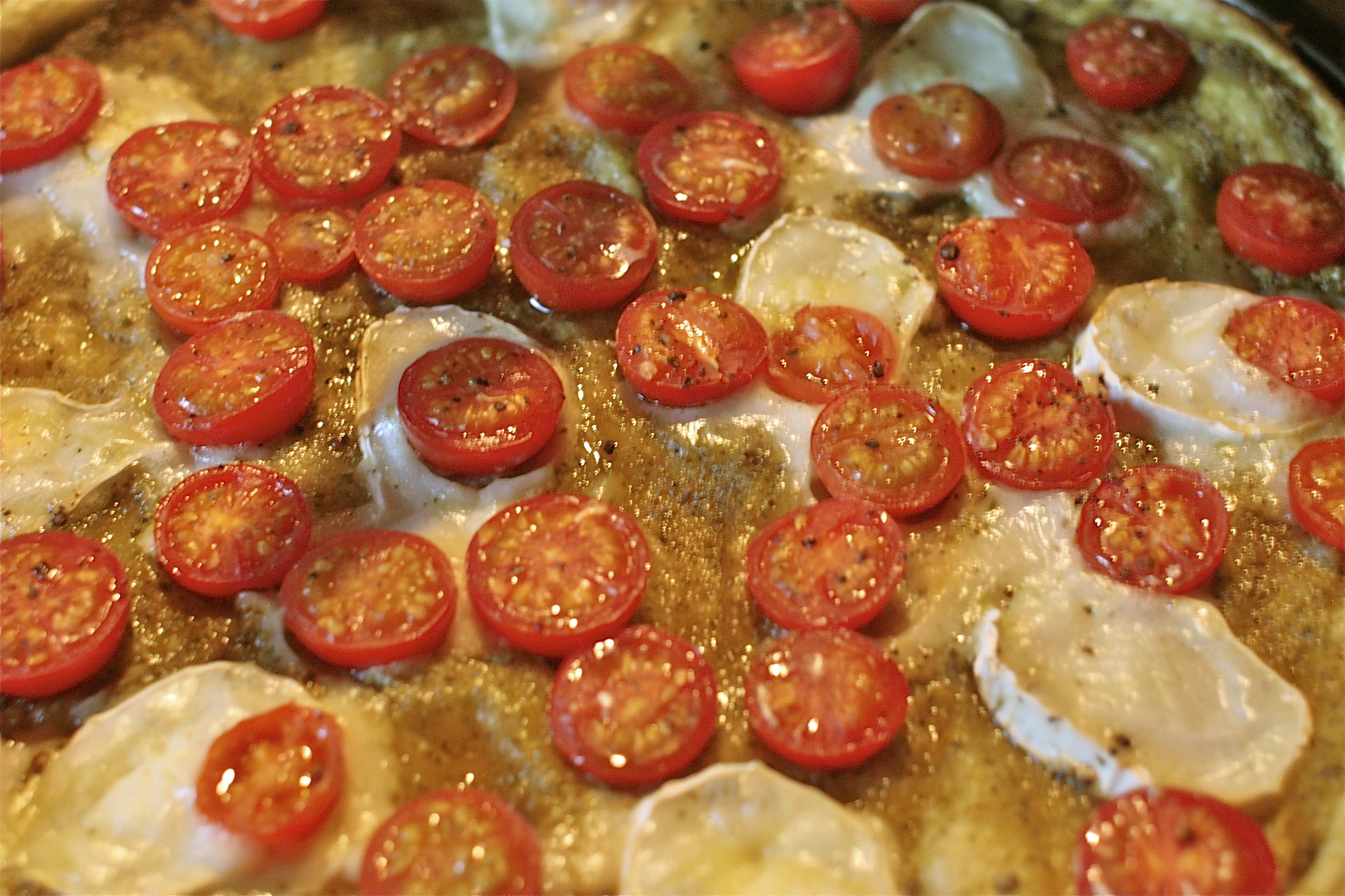 Cherry Tomato, Goats Cheese & Pesto Tart