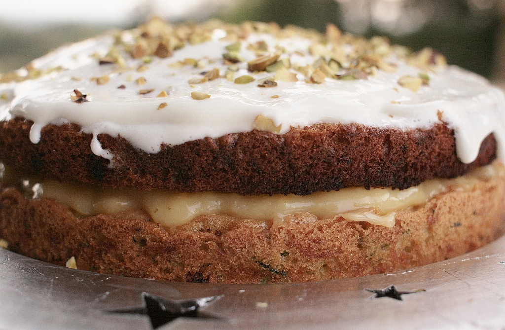 Nigella's Courgette cake with Lemon curd